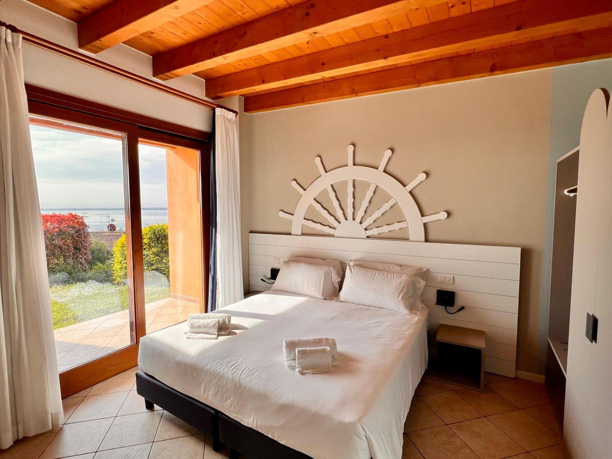 Relais Rosa Dei Venti -Ciao Vacanze- モニーガ・デル・ガルダ エクステリア 写真