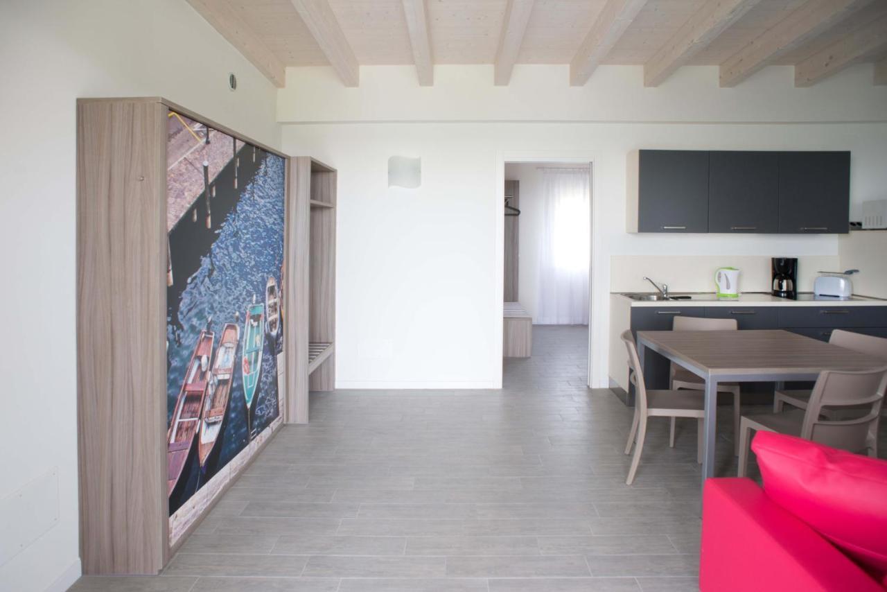Relais Rosa Dei Venti -Ciao Vacanze- モニーガ・デル・ガルダ エクステリア 写真
