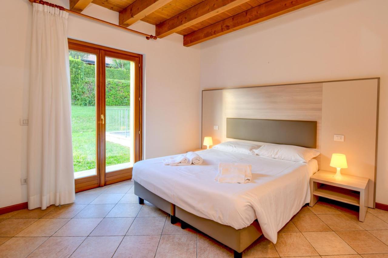 Relais Rosa Dei Venti -Ciao Vacanze- モニーガ・デル・ガルダ エクステリア 写真